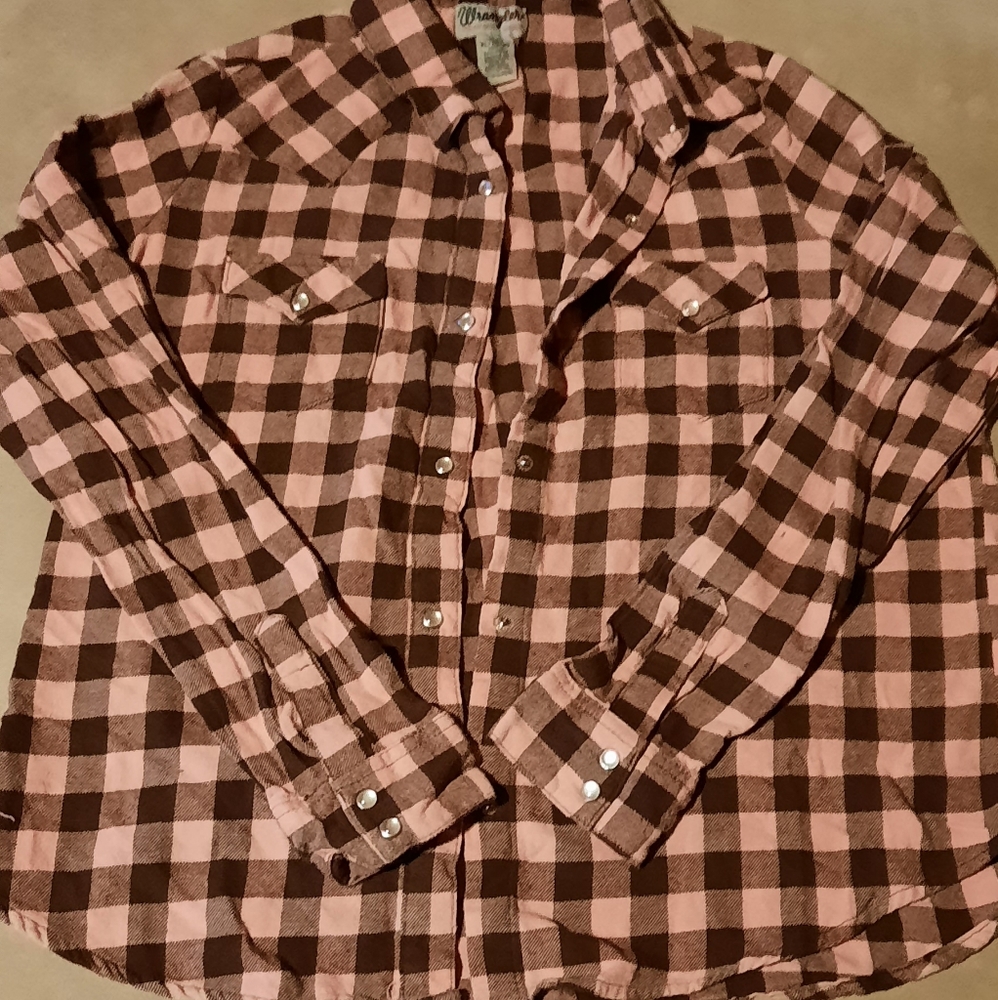 Wrangler XL Pink Brown Flannel Button Up Top